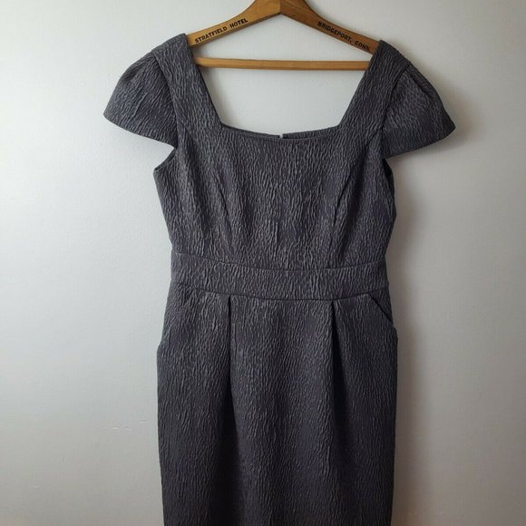 EUC BCBG Generation Textured Blue Cap Sleeve Sheath Pockets Mini Dress Size M - Picture 2 of 12